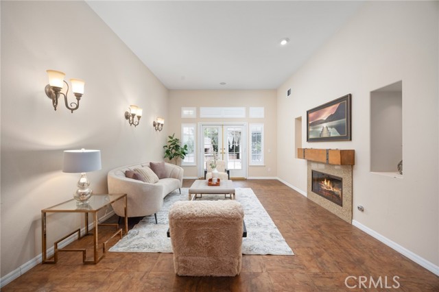 5675 W Overlook Drive, Rancho Cucamonga CA: https://media.crmls.org/medias/9325124c-ef2a-4a4a-aace-4cb13b193708.jpg