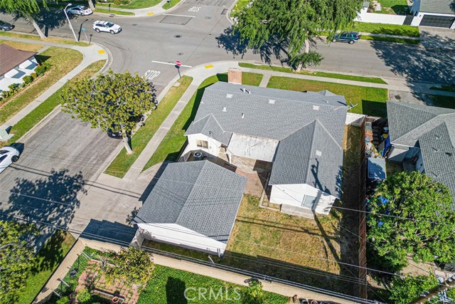 Detail Gallery Image 29 of 33 For 401 S Basque, Fullerton,  CA 92833 - 4 Beds | 2 Baths