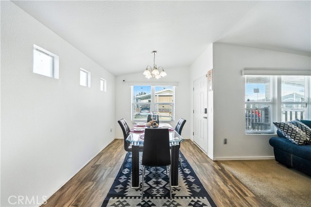 Detail Gallery Image 7 of 23 For 721 E 9th St #88,  San Bernardino,  CA 92410 - 3 Beds | 2 Baths