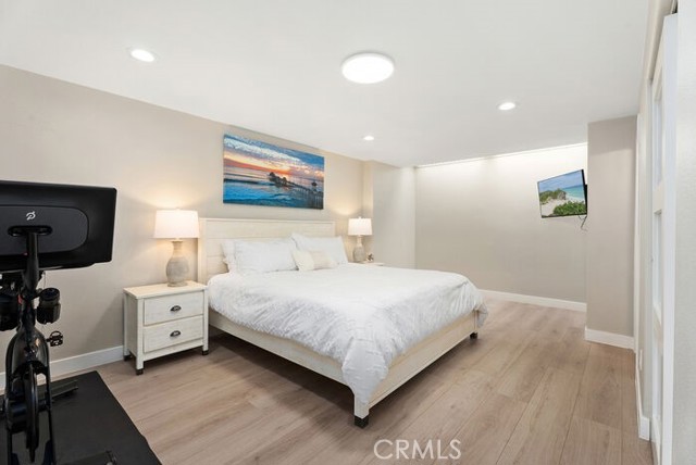 Detail Gallery Image 32 of 45 For 19502 Ranch Lane #112,  Huntington Beach,  CA 92648 - 4 Beds | 3/1 Baths