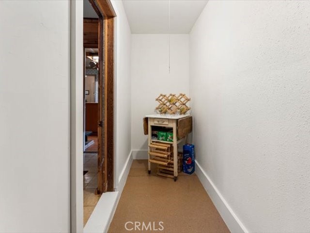 https://media.crmls.org/medias/93287e2a-3bb5-41dd-acb2-e9fd97bc9bdb.jpg?preset=X-Large