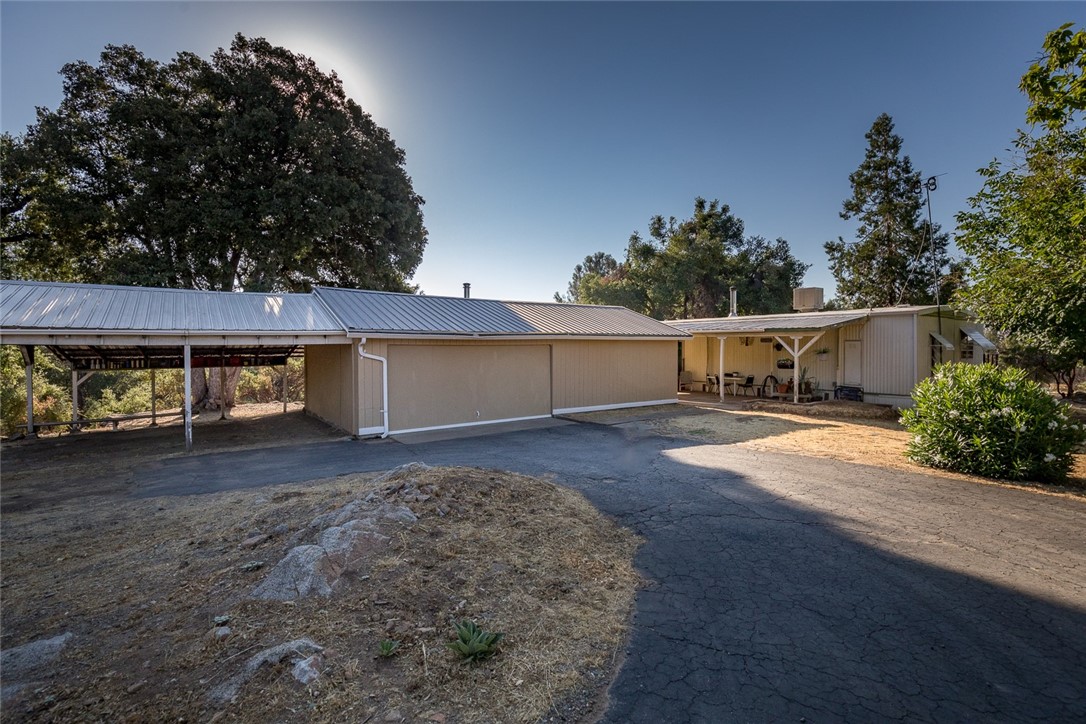 Detail Gallery Image 2 of 49 For 4467 Triangle Rd, Mariposa,  CA 95338 - 2 Beds | 2 Baths