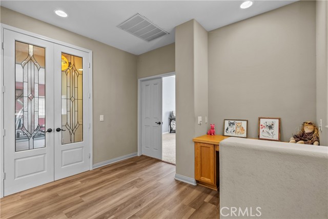 15355 Michael Crest Drive, Canyon Country CA: https://media.crmls.org/medias/9329d692-d1b7-431d-b50f-3b29c81919c3.jpg
