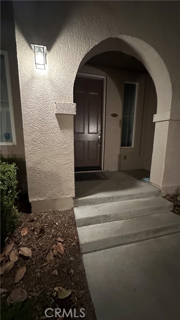 Front Image Thumbnail for CROC26044064