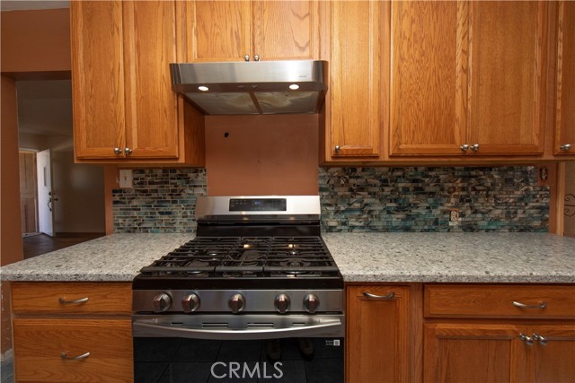 Detail Gallery Image 9 of 50 For 4402 Cathann St, Torrance,  CA 90503 - 4 Beds | 2/1 Baths