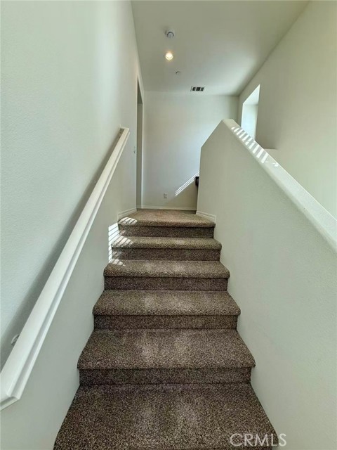 Detail Gallery Image 9 of 17 For 2882 S via Belamaria, Ontario,  CA 91762 - 3 Beds | 2/1 Baths