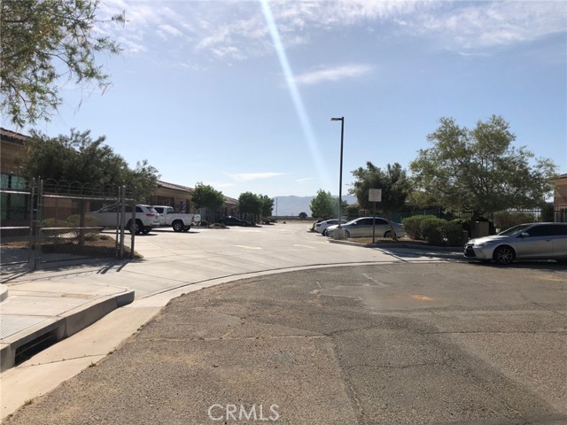 16490 Walnut Street, Hesperia, California 92345, ,Commercial Lease,For Rent,16490 Walnut Street,CRHD23087838