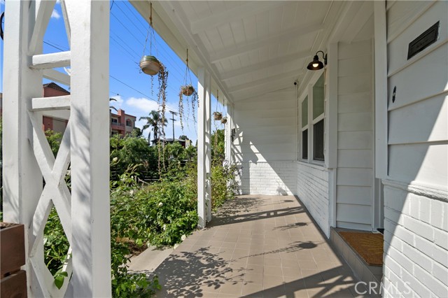 3780 Beethoven Street, Los Angeles CA: https://media.crmls.org/medias/932d3d97-0aca-409a-9dbb-fda8f52b5552.jpg