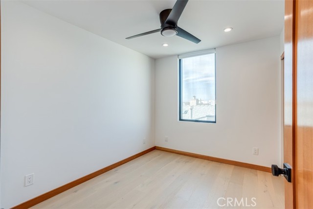 Detail Gallery Image 28 of 54 For 3932 Ocean Drive, Oxnard,  CA 93035 - 3 Beds | 2/1 Baths