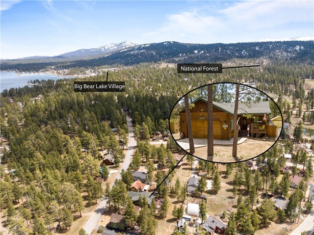 Detail Gallery Image 4 of 23 For 39789 Forest Rd, Big Bear Lake,  CA 92315 - 3 Beds | 2 Baths