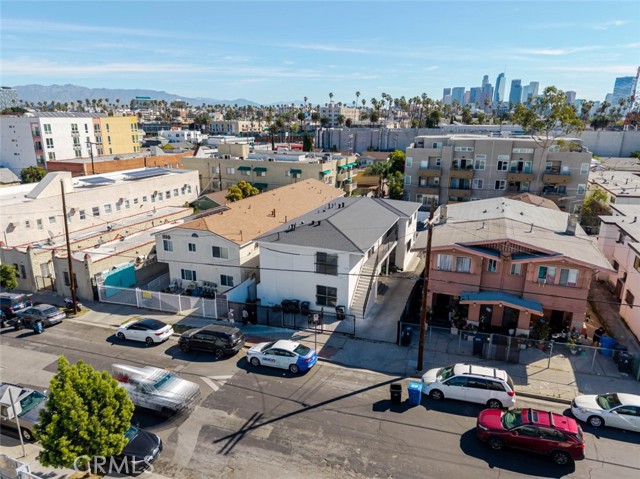Detail Gallery Image 16 of 20 For 1116 S Berendo St #4,  Los Angeles,  CA 90006 - 2 Beds | 1 Baths
