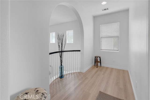 33736 Emerald Creek Court, Temecula CA: https://media.crmls.org/medias/93309b50-3ed3-4e40-b17a-68394c4dbc4f.jpg