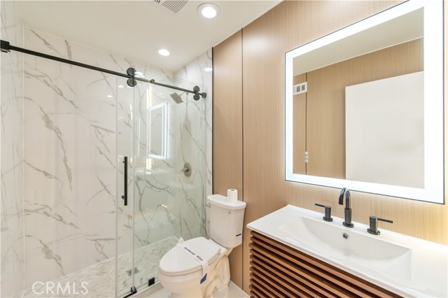 Detail Gallery Image 11 of 16 For 51 Stanford #82,  Irvine,  CA 92612 - 2 Beds | 2 Baths
