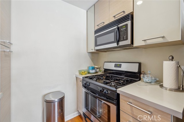 Detail Gallery Image 12 of 24 For 6250 Fulton Ave #104,  Van Nuys,  CA 91401 - 1 Beds | 1 Baths