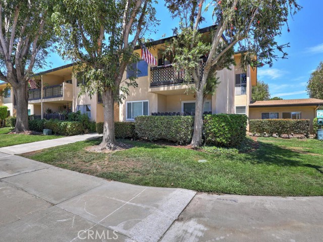 Detail Gallery Image 2 of 42 For 12200 Montecito Road #K101,  Seal Beach,  CA 90740 - 3 Beds | 2 Baths