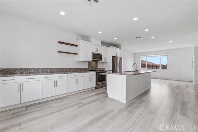 1245 Oliva, Duarte CA: https://media.crmls.org/medias/93341df9-0cc1-4781-9fd0-36e2b40de231.jpg