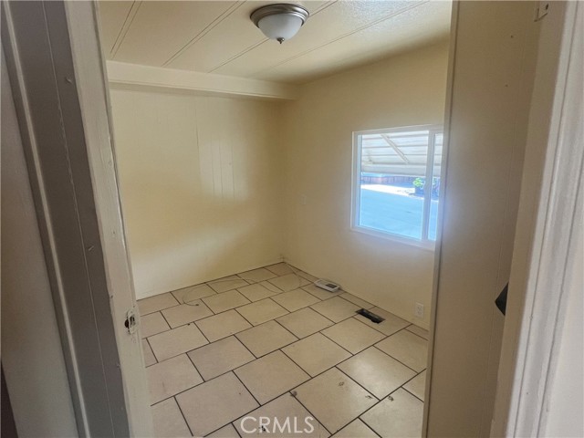 2930 W Rialto ave, Rialto CA: https://media.crmls.org/medias/9334bfe2-b83a-4d41-bcb6-5dd58cb3f9a5.jpg