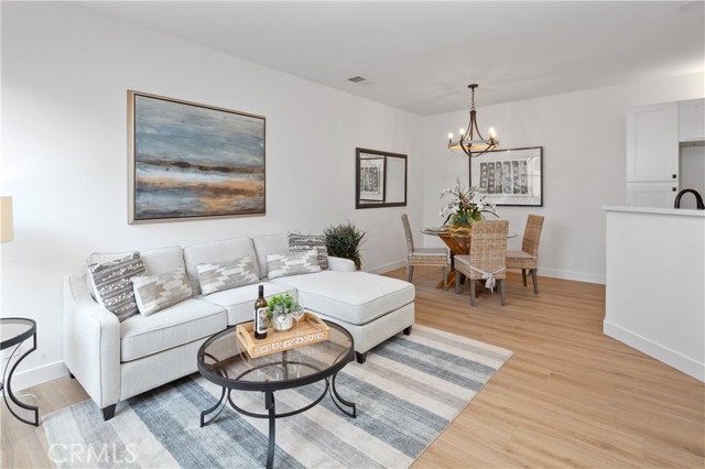Detail Gallery Image 4 of 28 For 7920 E Menton, Anaheim Hills,  CA 92808 - 1 Beds | 1/1 Baths