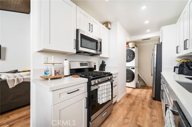 Detail Gallery Image 11 of 24 For 1342 W 8th St, Upland,  CA 91786 - – Beds | – Baths