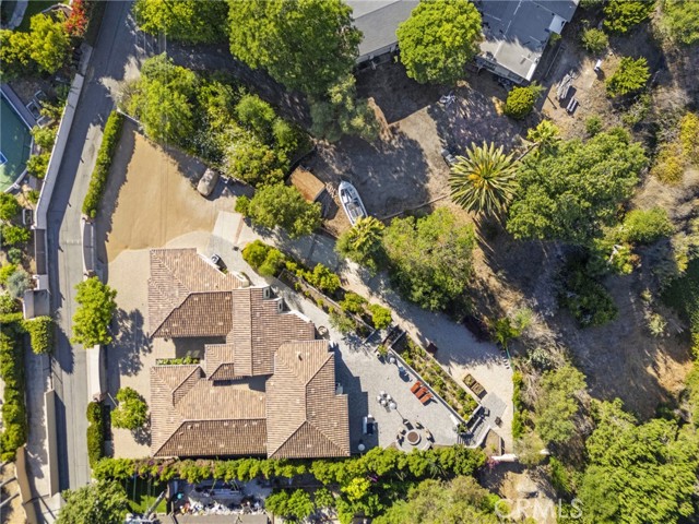 31527 Aguacate Road, San Juan Capistrano CA: https://media.crmls.org/medias/93360fd4-de14-4430-9dec-c109ec576975.jpg
