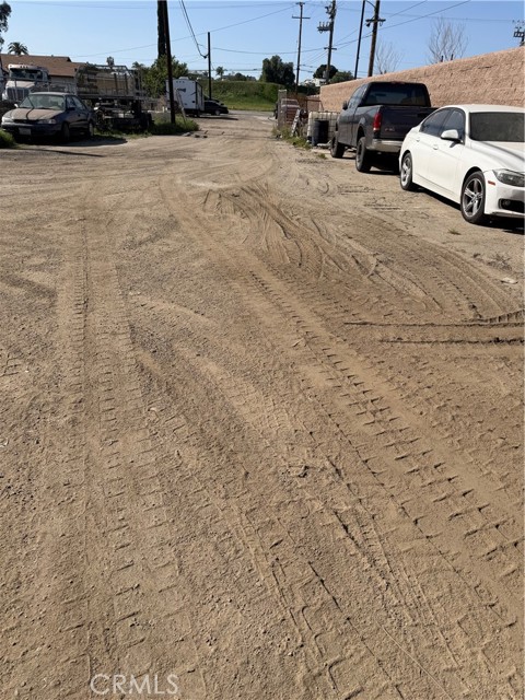 Detail Gallery Image 5 of 7 For 1966 W Rialto, San Bernardino,  CA 92410 - – Beds | – Baths