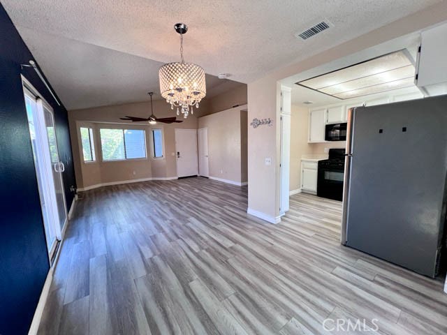 Detail Gallery Image 13 of 28 For 27773 Moonridge Dr, Menifee,  CA 92585 - 2 Beds | 2 Baths