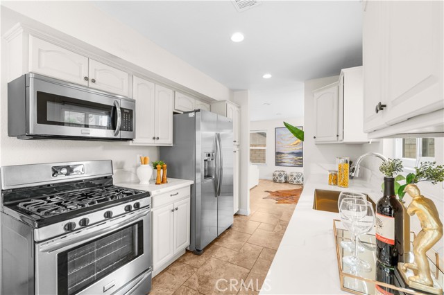 Detail Gallery Image 18 of 38 For 7224 Parkside Pl, Rancho Cucamonga,  CA 91701 - 3 Beds | 2/1 Baths