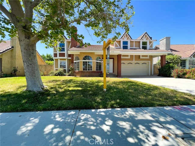 578 Conifer Drive, Palmdale CA: https://media.crmls.org/medias/93384998-90c0-4bfb-b077-5894c1265658.jpg