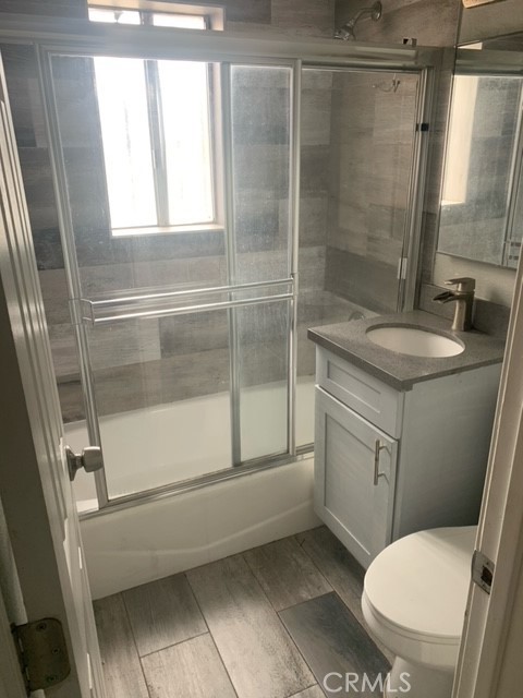 Detail Gallery Image 6 of 6 For 422 W Palm St 424 1/2b,  Compton,  CA 90220 - 1 Beds | 1 Baths