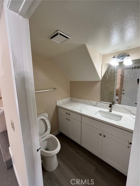 Detail Gallery Image 4 of 10 For 2117 Sun Ridge, Chino Hills,  CA 91709 - 3 Beds | 2/1 Baths