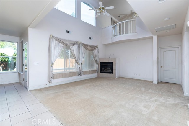 Detail Gallery Image 7 of 17 For 2681 Wrenwood, Clovis,  CA 93611 - 5 Beds | 3/1 Baths