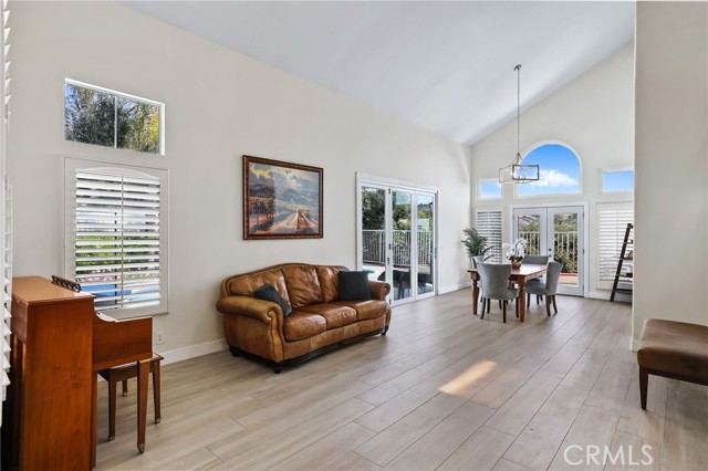 Detail Gallery Image 6 of 32 For 16 Deerfield Place, Trabuco Canyon,  CA 92679 - 5 Beds | 3 Baths