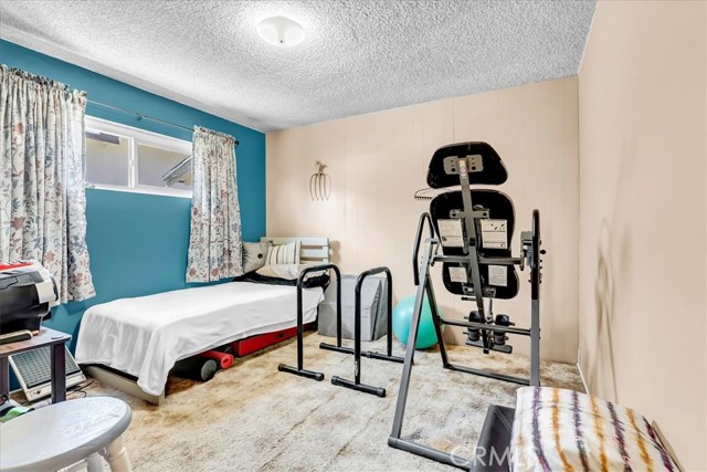 4825 Putter Lane, Bakersfield CA: https://media.crmls.org/medias/933a11ec-253f-4001-8e52-0c86f88fc0b4.jpg