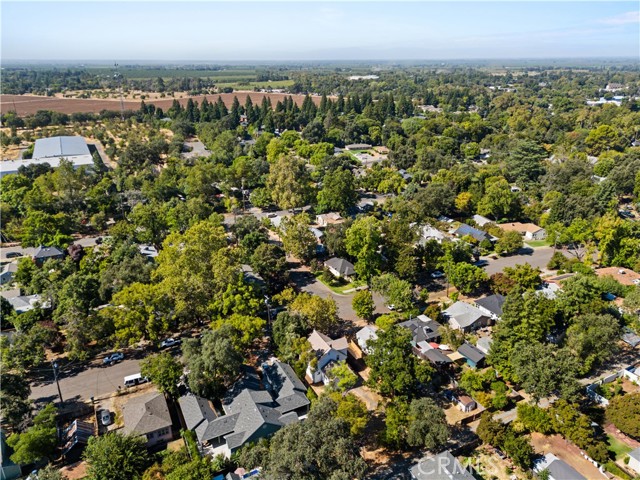 Detail Gallery Image 35 of 41 For 1309 Normal Ave, Chico,  CA 95928 - 5 Beds | 2 Baths