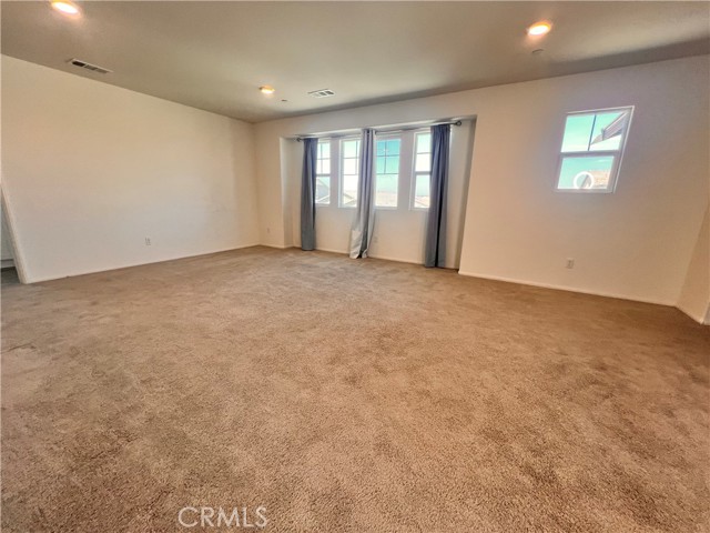 13876 Vantage Street, Moreno Valley CA: https://media.crmls.org/medias/933c3211-107b-4f35-a18b-a670644db58a.jpg
