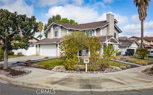 1605 Lisa Lane, Redlands CA: https://media.crmls.org/medias/933c5784-91ff-4375-a1c9-44eec319620f.jpg