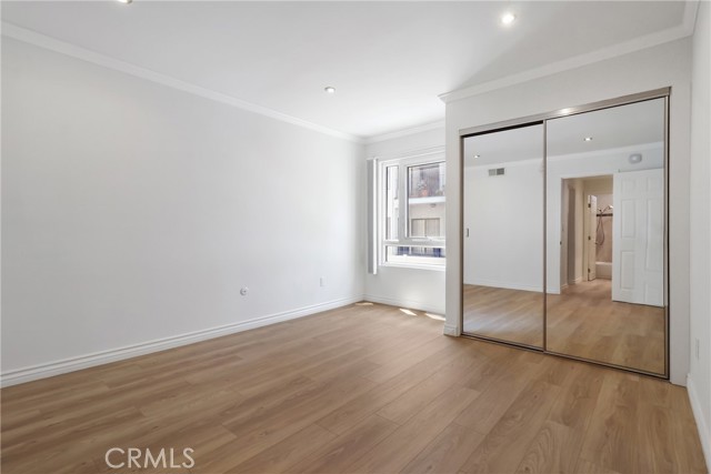 5257 Radford Avenue, Valley Village CA: https://media.crmls.org/medias/933d017d-73c6-46f6-b9f0-843f73de60b8.jpg