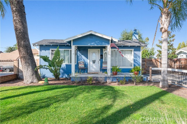 Detail Gallery Image 1 of 1 For 1119 N Campus Ave, Ontario,  CA 91764 - 3 Beds | 1 Baths