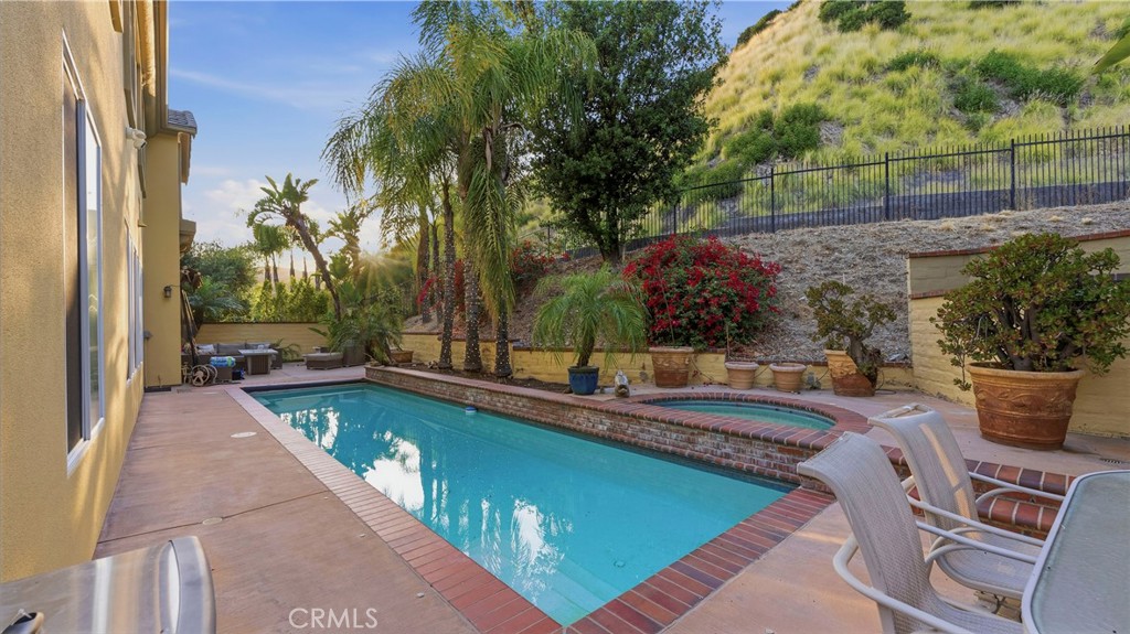 3426 Wedgewood Lane