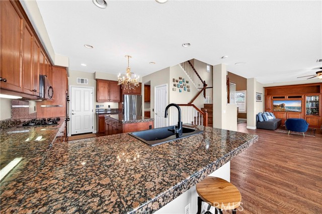 Detail Gallery Image 26 of 63 For 26227 Bay Fig, Murrieta,  CA 92562 - 5 Beds | 3 Baths