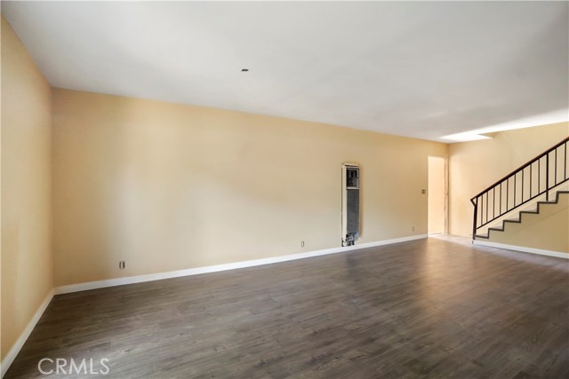 1003 W Myrtle Street, Santa Ana CA: https://media.crmls.org/medias/933e9df8-cd56-411d-9665-da4976353234.jpg