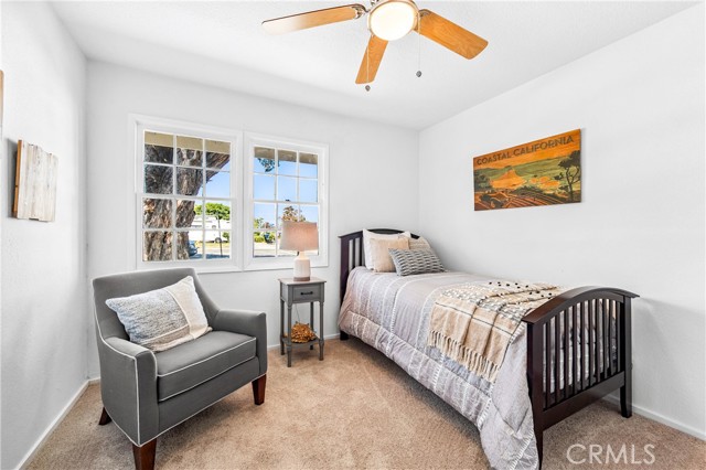 16271 Fairway Lane, Huntington Beach CA: https://media.crmls.org/medias/933ef72e-1a92-45ab-b861-9a50b18b7b8f.jpg