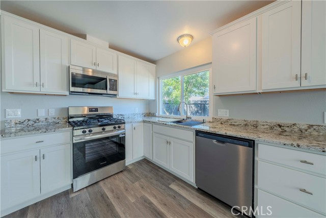 Detail Gallery Image 2 of 31 For 22682 via Octavo, Mission Viejo,  CA 92691 - 3 Beds | 2 Baths