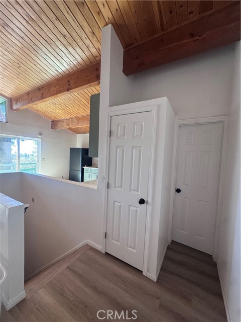 32375 Scandia Dr, Running Springs, CA 92382