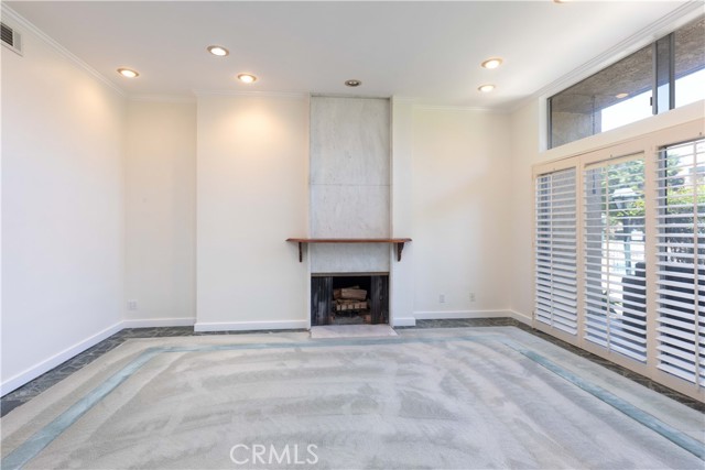 Detail Gallery Image 8 of 25 For 958 Palo Verde Ave, Long Beach,  CA 90815 - 3 Beds | 2/1 Baths