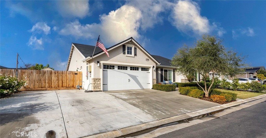 9340958B A237 4A7C Bd0C Fa69F18Cd1Dd 1765 Clearwater Street, Tulare, Ca 93274 &Lt;Span Style='BackgroundColor:transparent;Padding:0Px;'&Gt; &Lt;Small&Gt; &Lt;I&Gt; &Lt;/I&Gt; &Lt;/Small&Gt;&Lt;/Span&Gt;