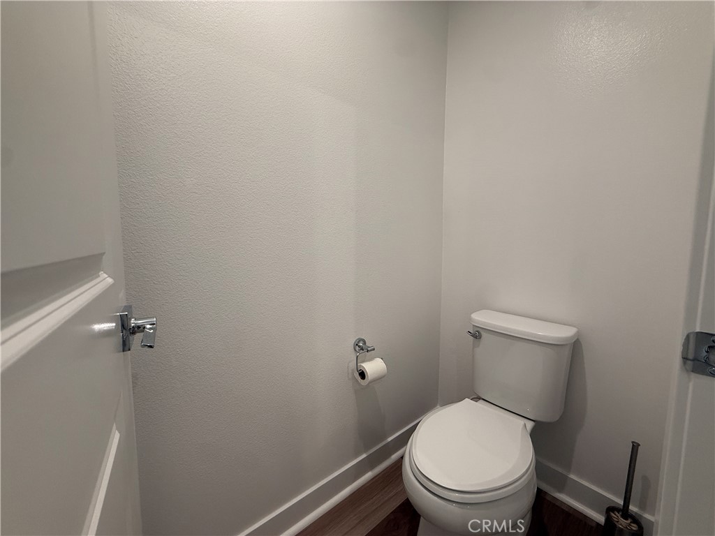 https://media.crmls.org/medias/9343425a-2bb3-4c3c-abee-79e930067c39.jpg?preset=X-Large