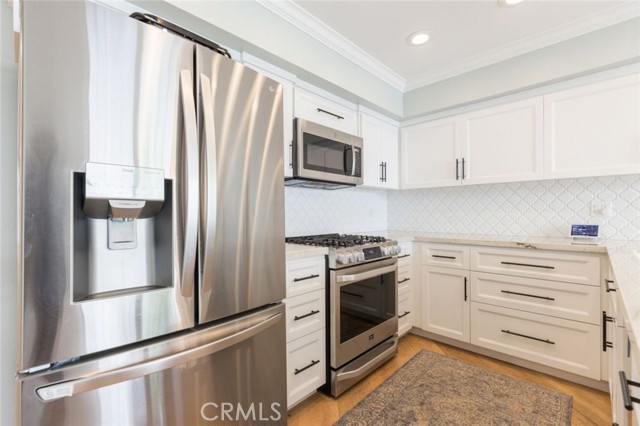 Detail Gallery Image 5 of 48 For 2805 Shoreview Cir, Westlake Village,  CA 91361 - 2 Beds | 2 Baths