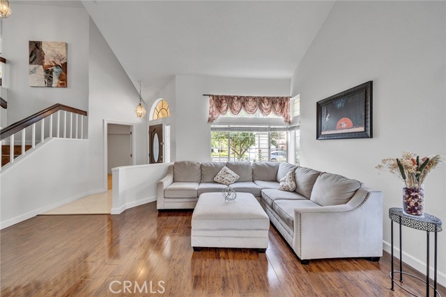 Detail Gallery Image 6 of 69 For 7863 Iroquois, Fontana,  CA 92336 - 4 Beds | 2/1 Baths