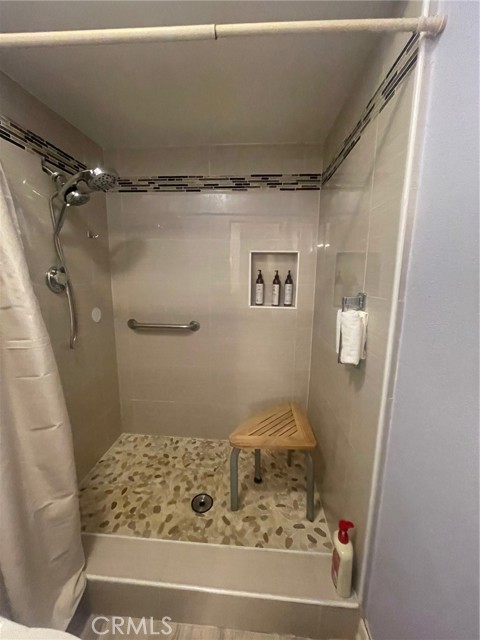 Image 28 of 57 For 43756 Avenida Alicante